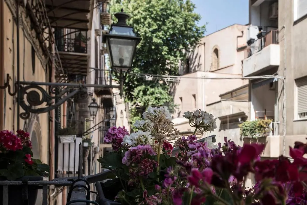 Apartment Real Umberto I° Suite - Kalsa Palermo